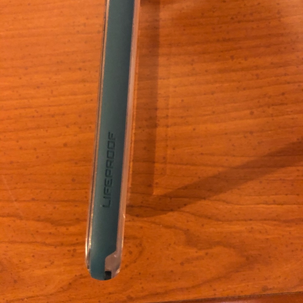 iPhone 7/8 Case - Picture 3 of 4